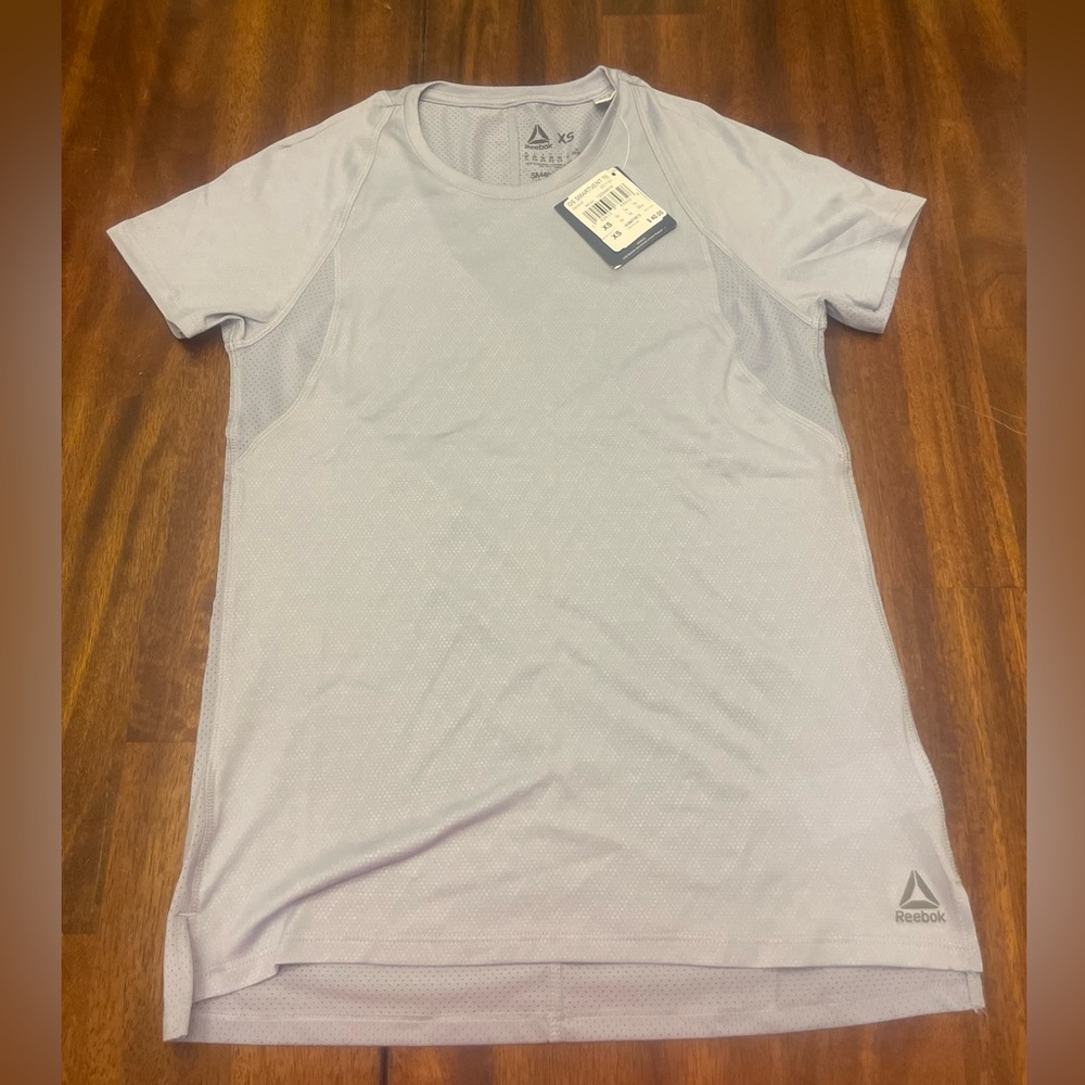 Reebok smartvent performance shirt NWT XS gray